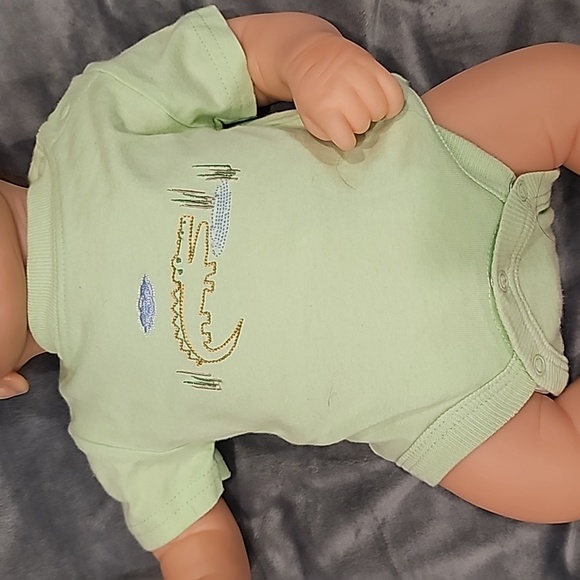 F 3 premie onesies green yellow tan - Picture 7 of 8
